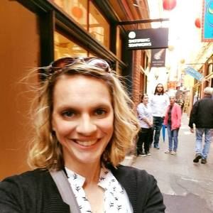 Meet your Posher, Kacey